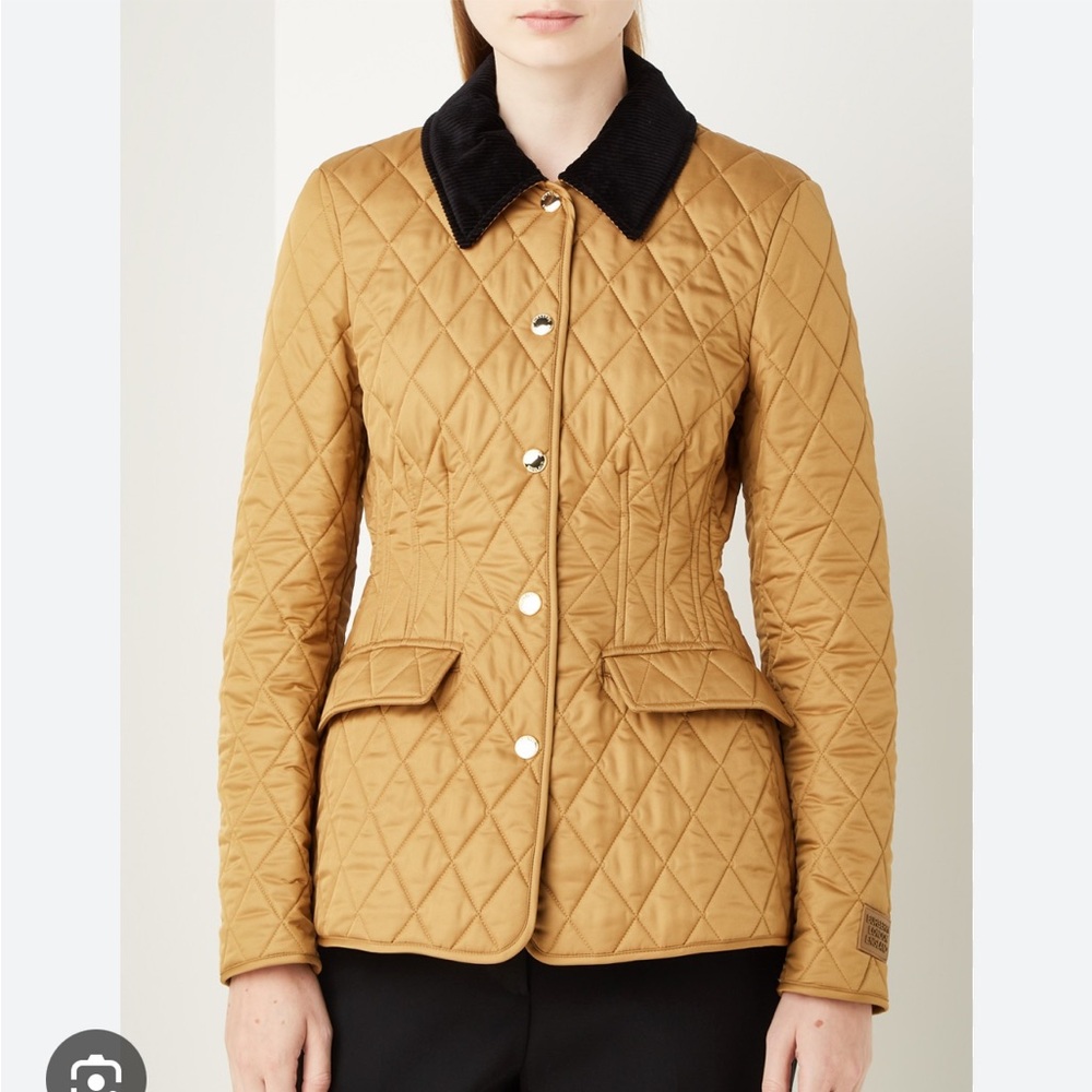 Burberry Quilted Jacket with Corduroy Collar - Picture 3 of 16